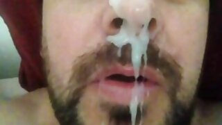 ფუტურისტული მილფი ჩე ...